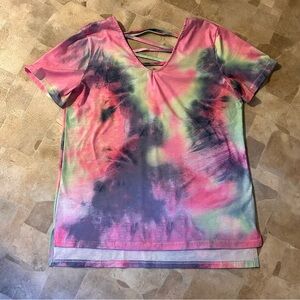 Women’s size medium short sleeve tie dye Strappy Criss-Cross T-shirt CUTE!!